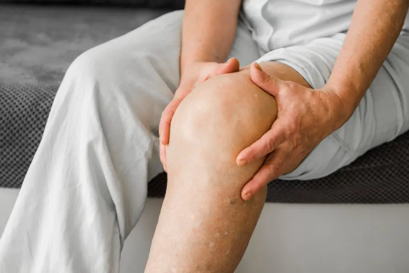 Swollen Legs Treatment for Elderly Patients